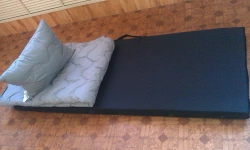 Pillow with synthetic filling. 50x60 cm