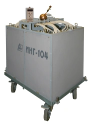 Pulsed neutron generator on plasma focus chamber ING-104