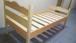 Pine single bed 1200x800MM