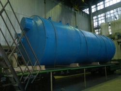 Chemical-resistant fibreglass tanks