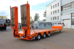 Semitrailer Tverstroimash 993931modification 0025 variant - with spring-balanced suspension and hydraulic ramps