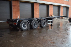 Semi-trailer-container wagon of Tonar 974629 model with axles of TONAR models 90422,90424, 90431.