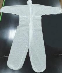 Disposable nonwoven articles according to TU 13.95.10-002-67798088-2020: disposable overalls