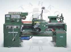 Light-weight screwcutting lathe of model IT-1GE