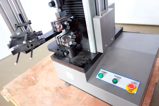 Universal Single-column Testing Machine REM-5
