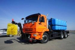 Combined sweeping machine MD-532