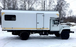 Trucks with diesel engine type 47121, modification 47121L on the basis of GAZ 33098 chassis