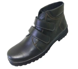 Orthopaedic footwear for complex, unilateral amputation, adult, men, with insulated lining