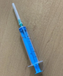 Injection syringe for single use, three-detailed, sterile type "Luer" , with needle, in version - 6 A "Luer". with needle, in ve