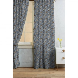 Curtains of cotton fabrics