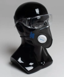 Medical respirator WALL 95CHK NR D FFP2 with exhalation valve, with additional protection against organic gases and vapours.