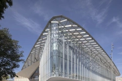4 mm thick sheet glass with low emission soft coating of Energy NT on Clearvision trademark