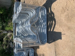 Stall separator - Premium bunks