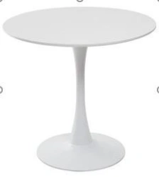 Round dining table