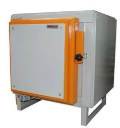 Electric chamber furnace, model PC