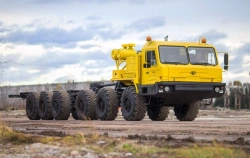 Off-road tractor BAZ-69099