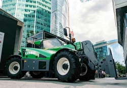 Farm Loader Machines