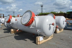 Low pressure compressor gas filter-separator unit PN100 black.FS1-003860.00.00.00.000
