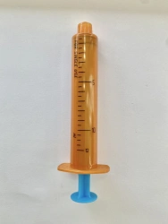 Single-use, three-detail, sterile, sterile, Luer Lok 10A injection syringe, needleless, UV-protected version 2
