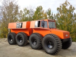 Snowmobile "Trom 8"