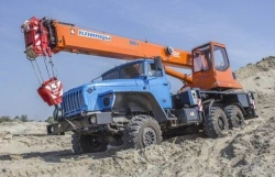 Truck crane ??-35719-3-02
