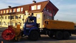 Milling-rotor snowplough SFR-1 model 7963M2 on the basis of KAMAZ 6522-53 chassis.