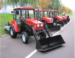 Utility machine model Belarus-320.4MUP