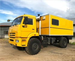 Special transport vehicle (repair and welding unit - ARS), UZST brand, type 586C-29 on KAMAZ 43502-D5 chassis.