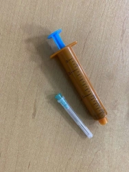 Injection syringe for single use, three-detail, sterile type "Luer Lok", in UV protected version