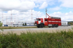 Fire fighting combined extinguishing vehicle AKT 4,0/1000-130/40, type 58810, modification 58810M (mod.6), on chassis Ural-63701