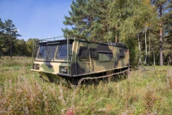 Snowmobiler model TG-126-09