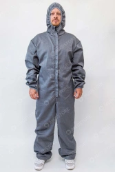Reusable non-sterile medical isolation suit. Variant of performance: Reusable isolation suit, model OXFORD-1.