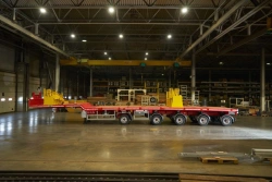 Semitrailer MANAC 5S0F4H with tyres KAMA NF 202 285/70R19,5 145/143M or KAMA NR 201 285/70R19,5 145/143M, with disc wheels 167.