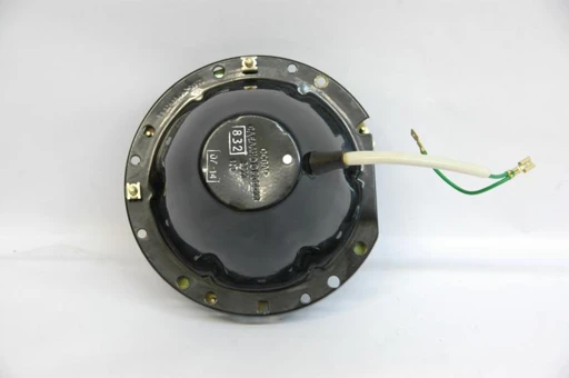 Right Internal Headlight for Long-Distance Illumination 832.3711