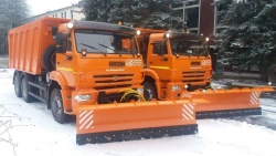 Universal road machine SDK-6520 of modification 59368A on the basis of vehicle KAMAZ 6520-53, 6520-B5