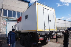 Vehicle with lifting platform TSPP-GIRD on KAMAZ 4308-G5 chassis. GIRD mark. Type 5849BF. Modification 5849BF-000011