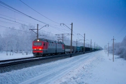 ELECTRIC FREIGHT LOCOMOTIVE 2ES6
