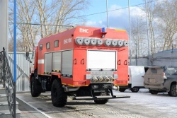 Fire pump station PNS-100, type 58815K43502, modification 58815B on KAMAZ-43502-D5 chassis.
