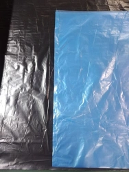 Polyethylene film bags with straight bottoms