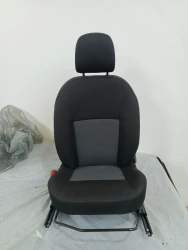 First row seat XGE (Lada Largus) 8450092848