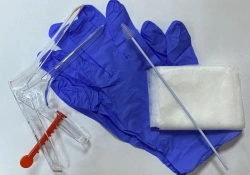 Set of gynaecological articles for cervical and vaginal sampling disposable sterile "Femina®" with mirror S and qi