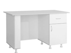 Laboratory table