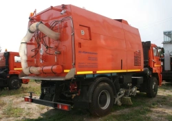 Sweeping machine KO-318D
