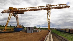 Electric gantry crane of KKD type with cab with load capacity from 0,5 to 50 tonnes