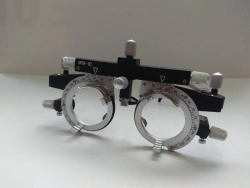 Universal OPU-01 trial frame