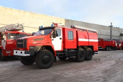 Foam extinguishing fire fighting vehicle APT 5,0-40 (5557), on chassis Ural 5557-6151-70, 5557-6151-72, 5557-6151-74, 5557-6151-
