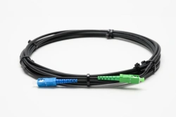 Patch-cord optical FTTH (optical connection cord) external 1SM OKG 1,5 kN G.652.D