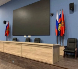 Table for presidium