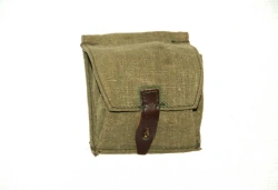 Bag for carrying two RGD-5(F-1) type hand grenades and their fuses.