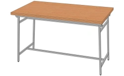 Folding table. Model: STR-1
